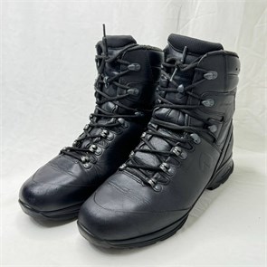 {{productViewItem.photos[photoViewList.activeNavIndex].Alt || productViewItem.photos[photoViewList.activeNavIndex].Description || 'Ботинки &quot;Haix Climat Comfort&quot; 45 р-р'}}